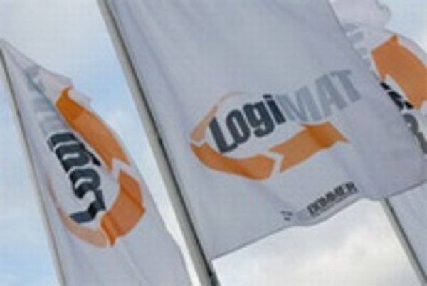 LogiMAT 2012: Geballte Staplerpräsenz in Stuttgart