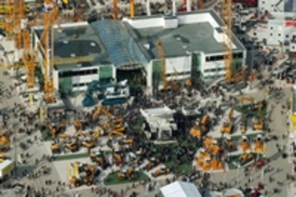 Die Weltmesse bauma + mining 2004